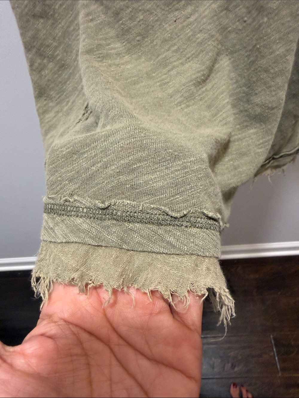 Free People Olive Green Women's Button Aster Glow Flowy Henley Top size large - Picture 4 of 10